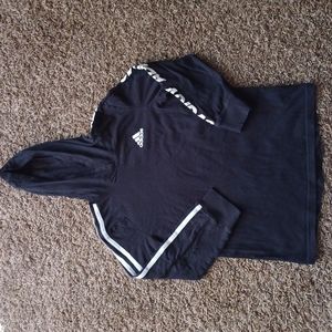 Adidas boy's sweatshirt color black size XS